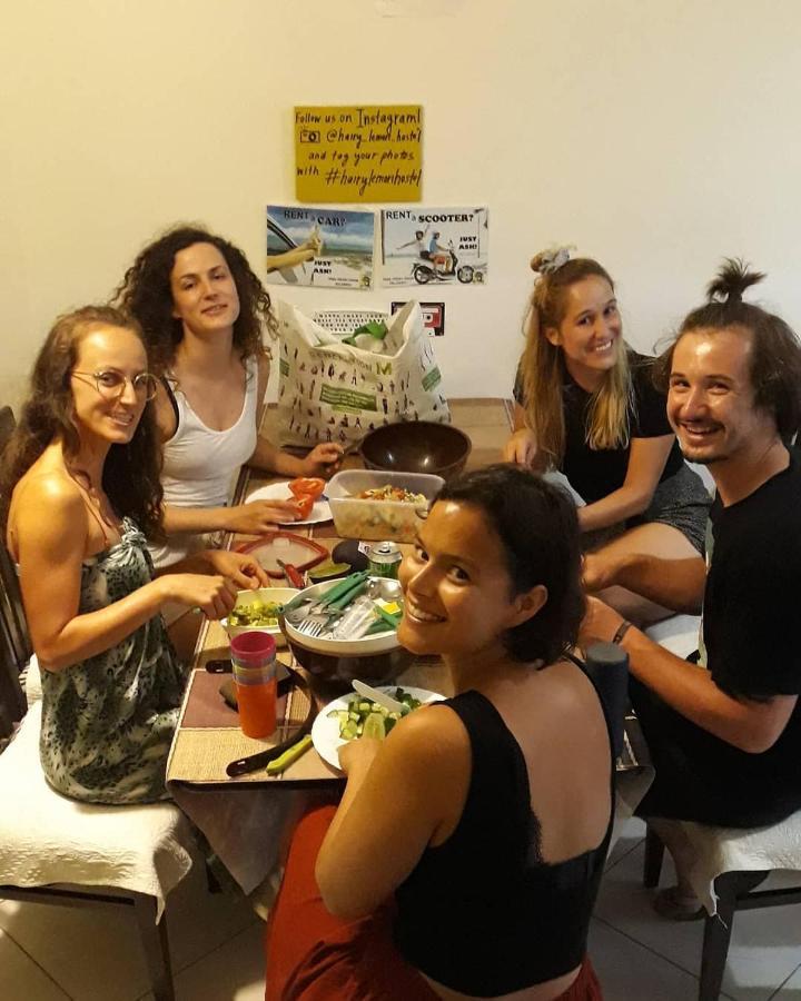 Pinegroove Hostel Vlora Екстериор снимка